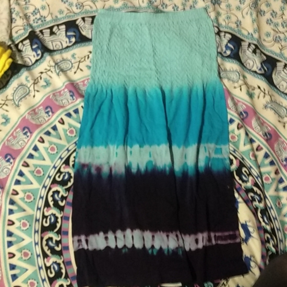 Convertible dress/skirt